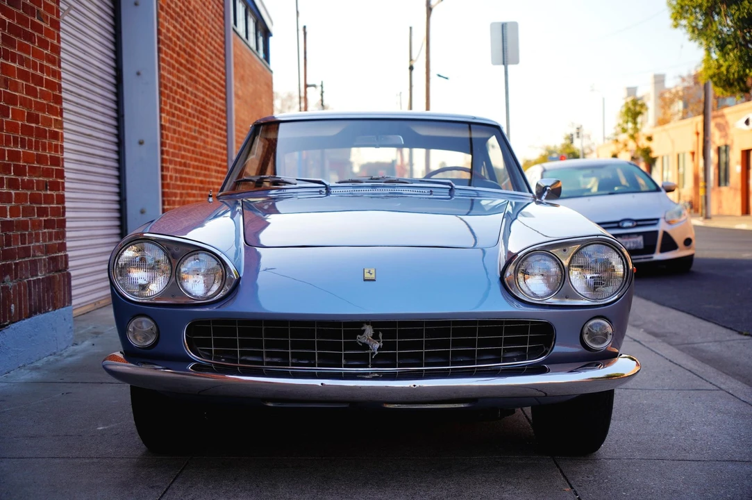 1965 Ferrari 330 GT 2+2 - Image 13 of 31
