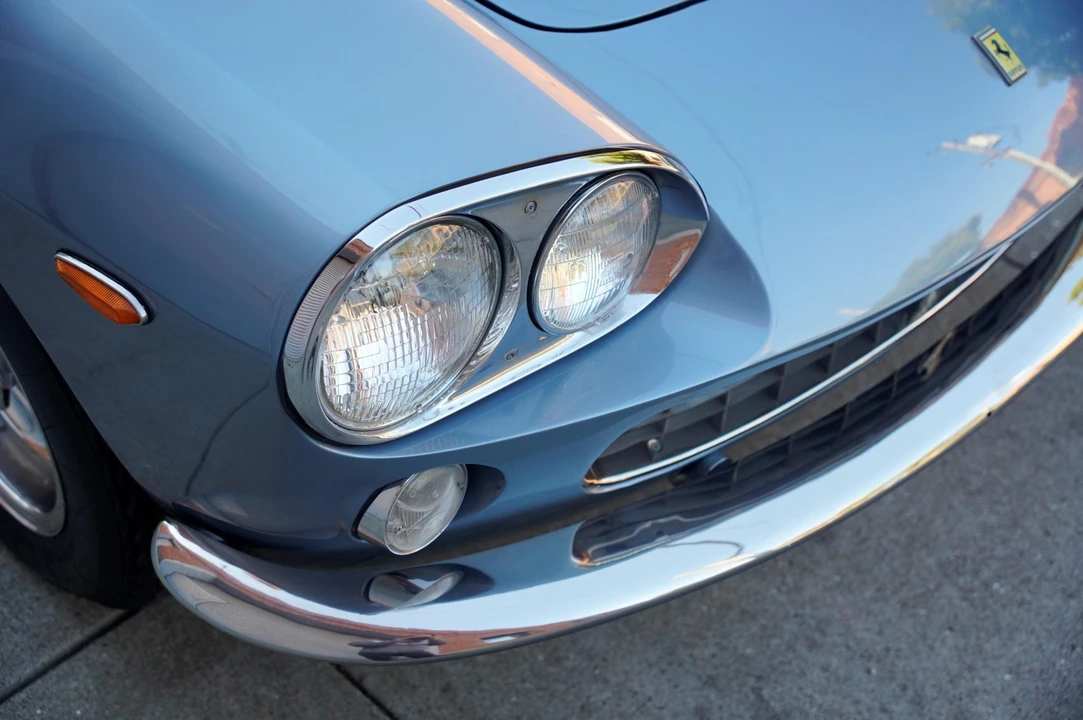 1965 Ferrari 330 GT 2+2 - Image 25 of 31