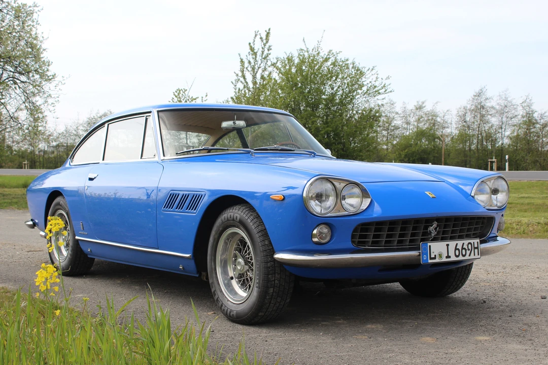 1965 Ferrari 330 GT 2+2 - Image 5 of 27
