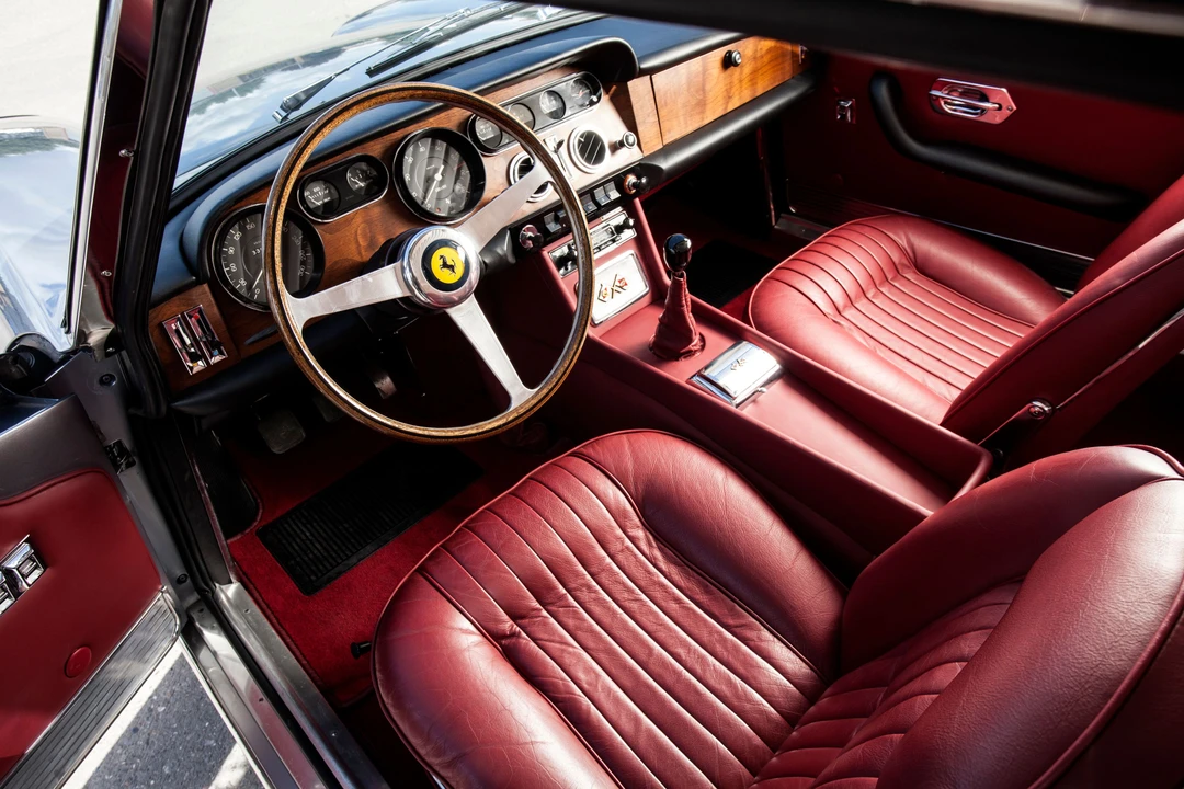 1965 Ferrari 330 GT 2+2 - Image 2 of 22