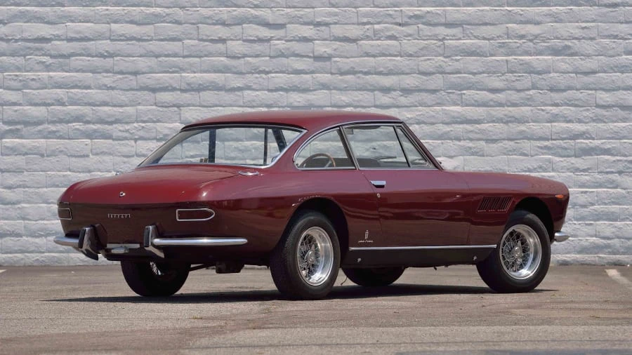 1965 Ferrari 330 GT 2+2 - Image 3 of 12