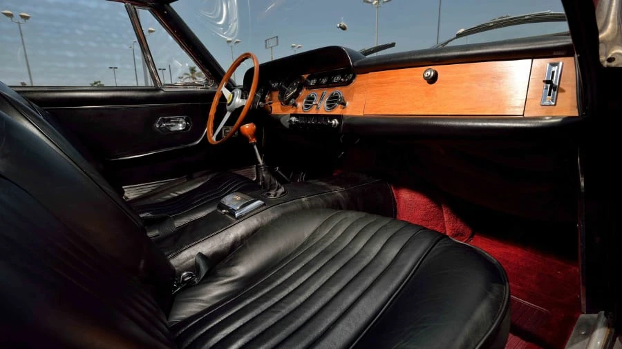 1965 Ferrari 330 GT 2+2 - Image 5 of 12