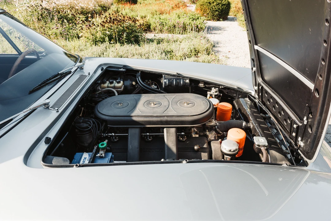 1965 Ferrari 330 GT 2+2 - Image 29 of 31