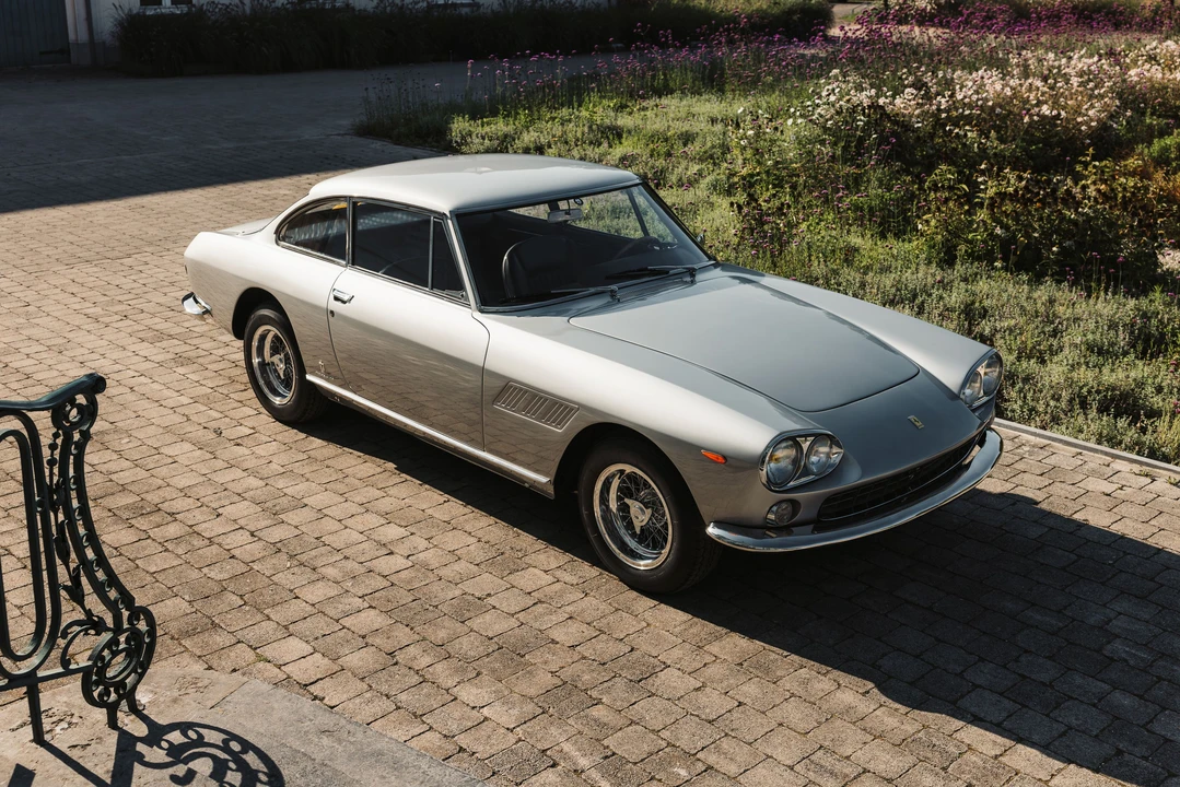 1965 Ferrari 330 GT 2+2 - Image 17 of 31