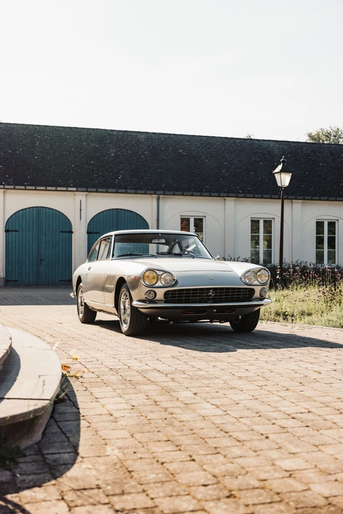 1965 Ferrari 330 GT 2+2 - Image 12 of 31