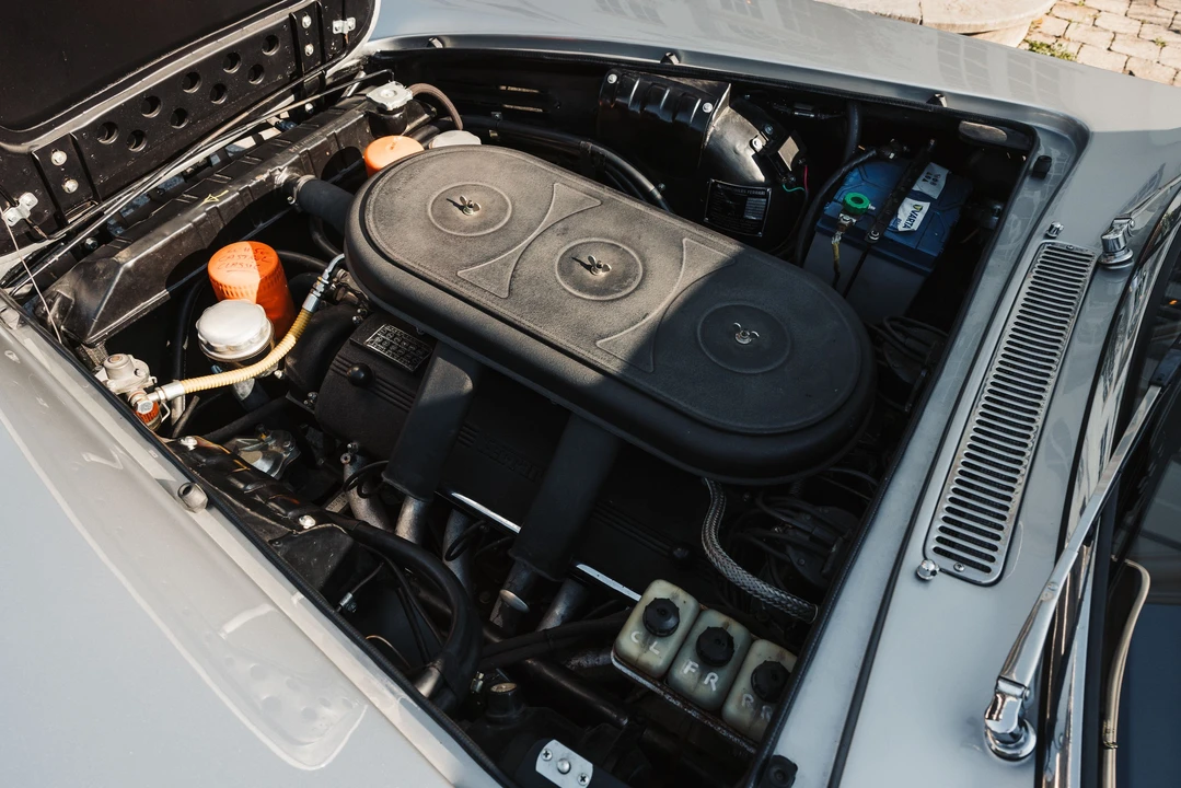 1965 Ferrari 330 GT 2+2 - Image 22 of 31