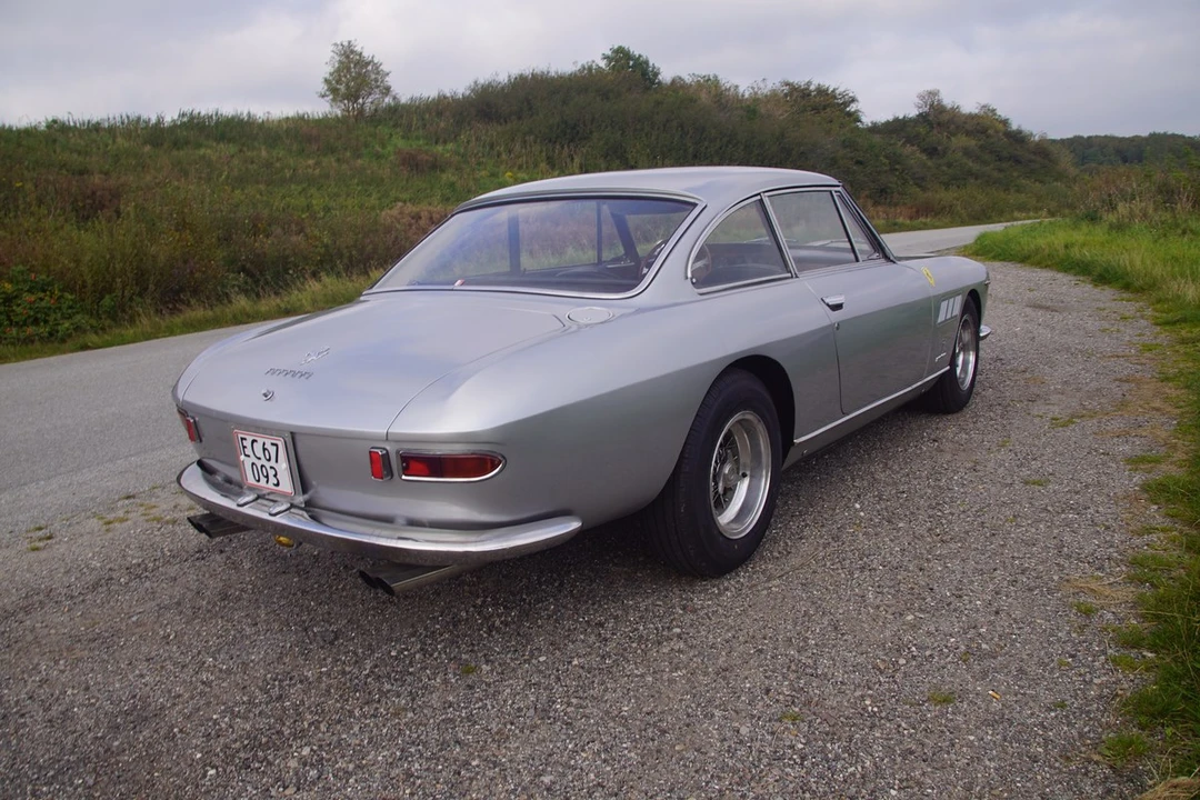 1965 Ferrari 330 GT 2+2 - Image 29 of 30