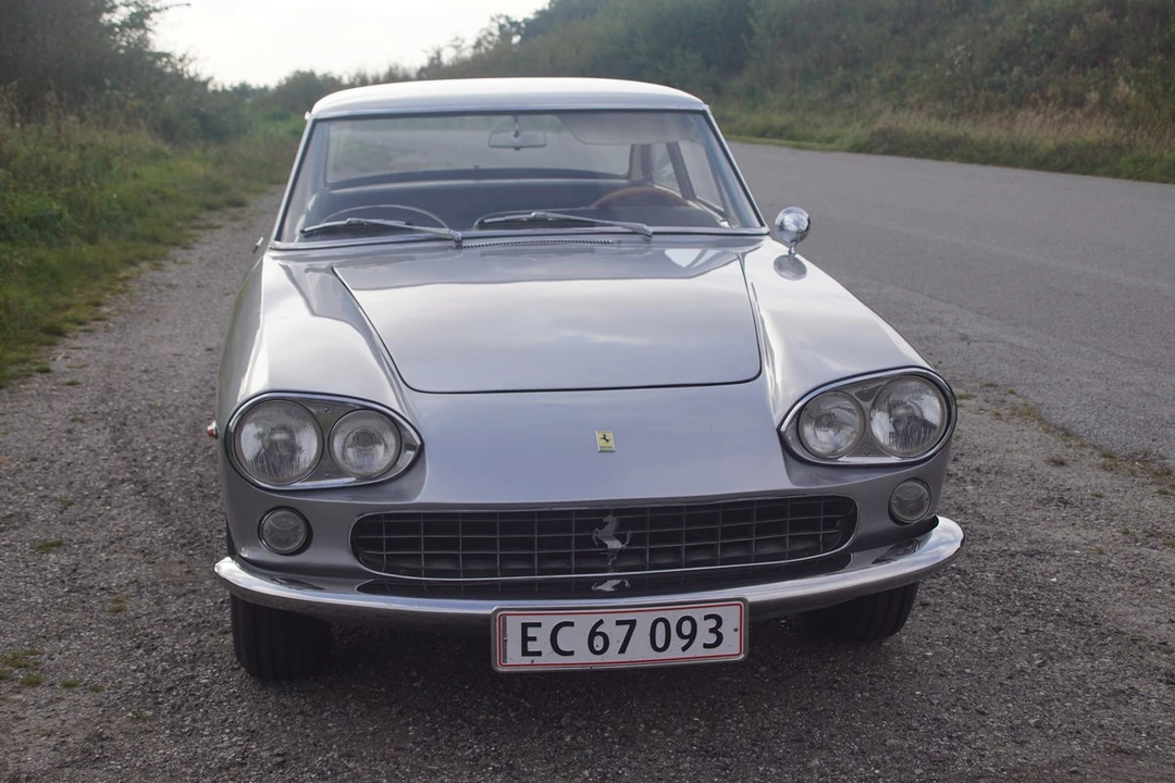 1965 Ferrari 330 GT 2+2 - Image 22 of 30