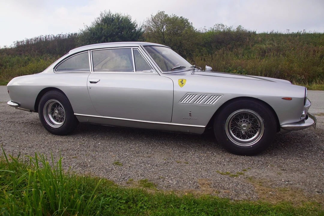 1965 Ferrari 330 GT 2+2 - Image 28 of 30