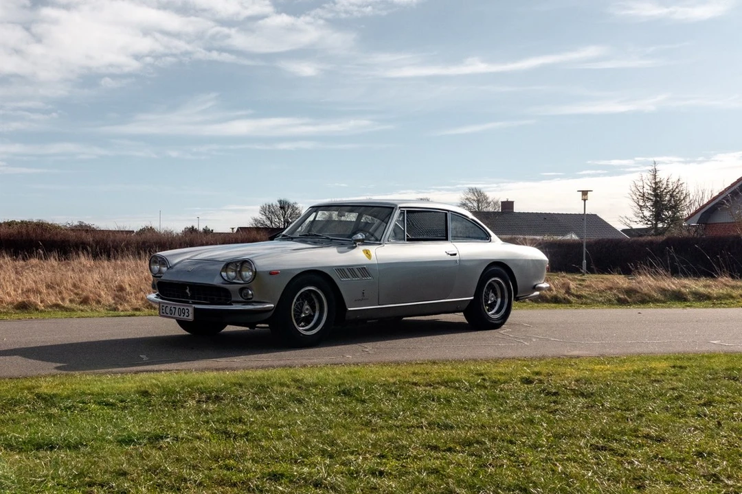 1965 Ferrari 330 GT 2+2 - Image 4 of 30