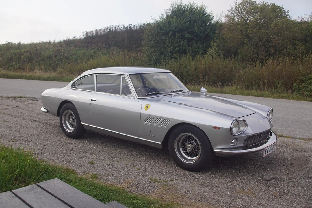 1965 Ferrari 330 GT 2+2 - Image 21 of 30