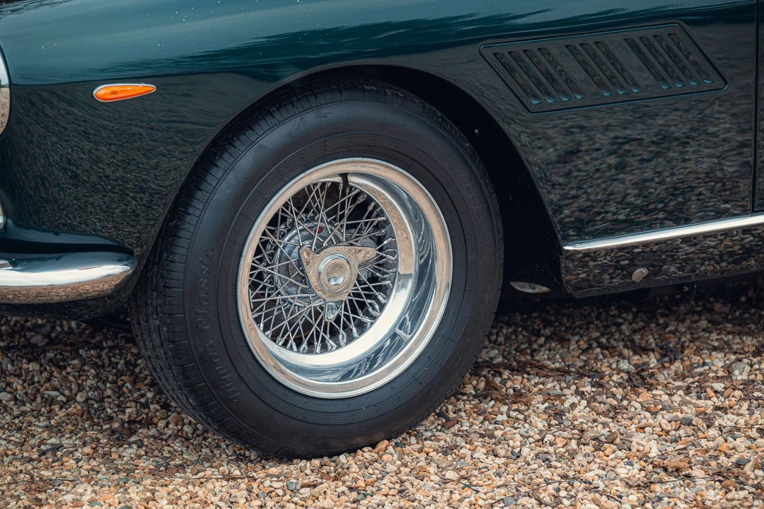 1965 Ferrari 330 GT 2+2 - Image 16 of 31