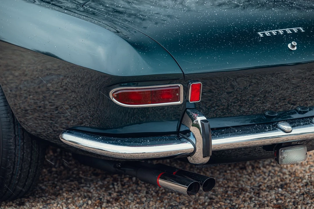 1965 Ferrari 330 GT 2+2 - Image 25 of 31