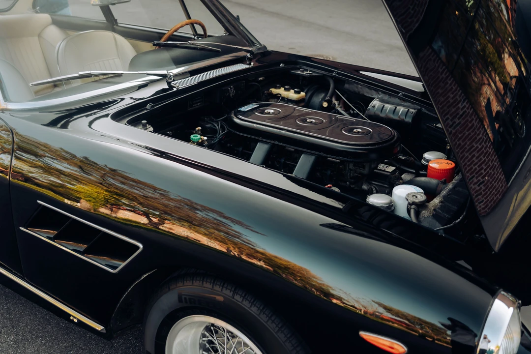 1965 Ferrari 330 GT 2+2 - Image 20 of 31