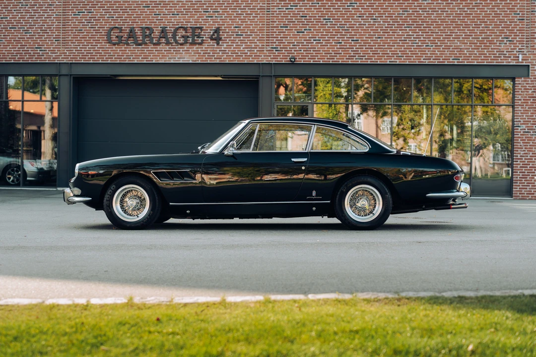 1965 Ferrari 330 GT 2+2 - Image 12 of 31