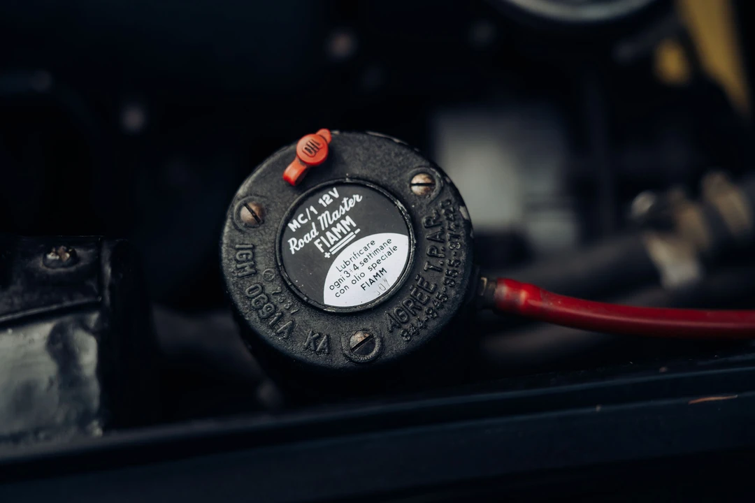 1965 Ferrari 330 GT 2+2 - Image 25 of 31
