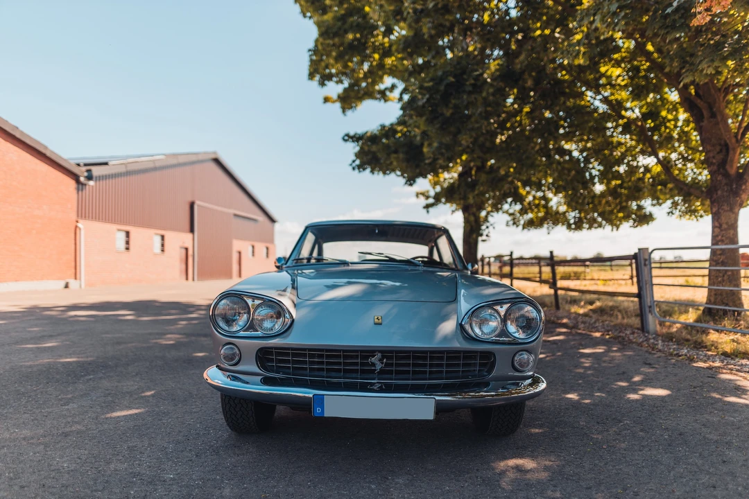 1965 Ferrari 330 GT 2+2 - Image 2 of 31