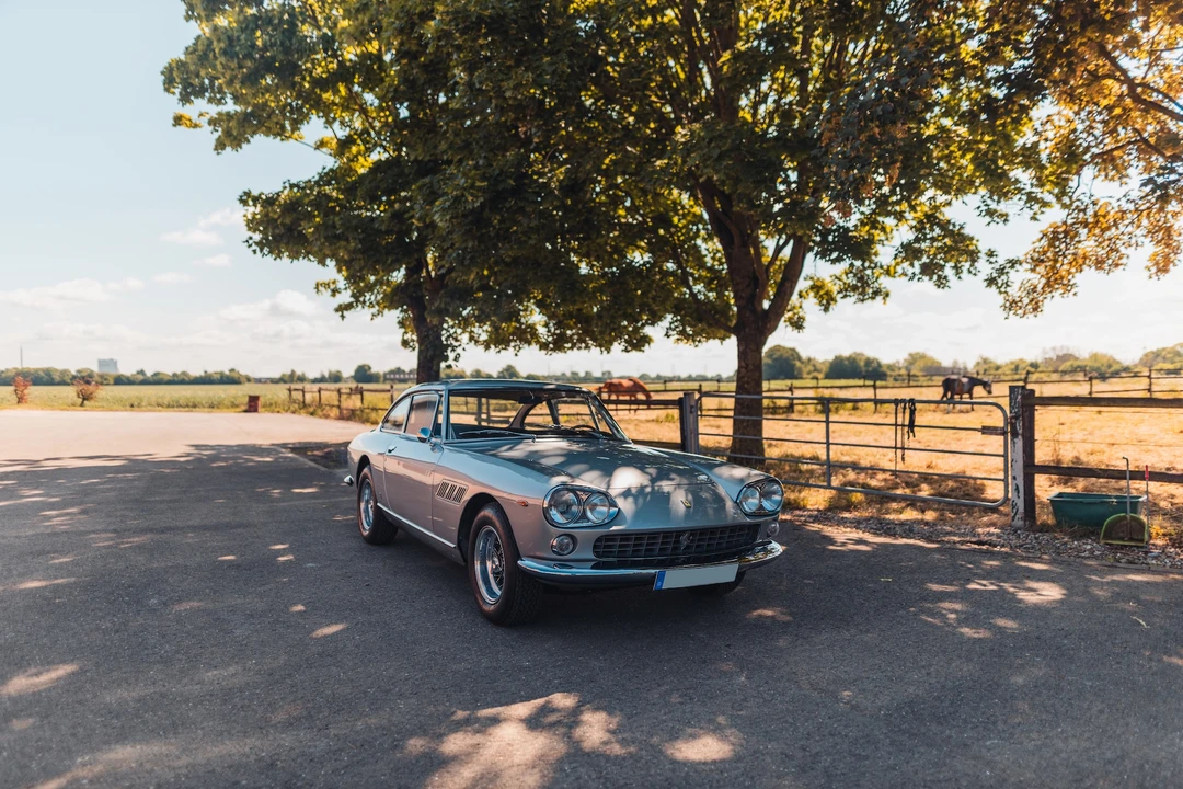 1965 Ferrari 330 GT 2+2 - Image 8 of 31