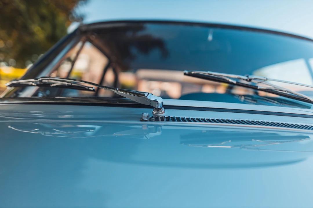 1965 Ferrari 330 GT 2+2 - Image 16 of 31