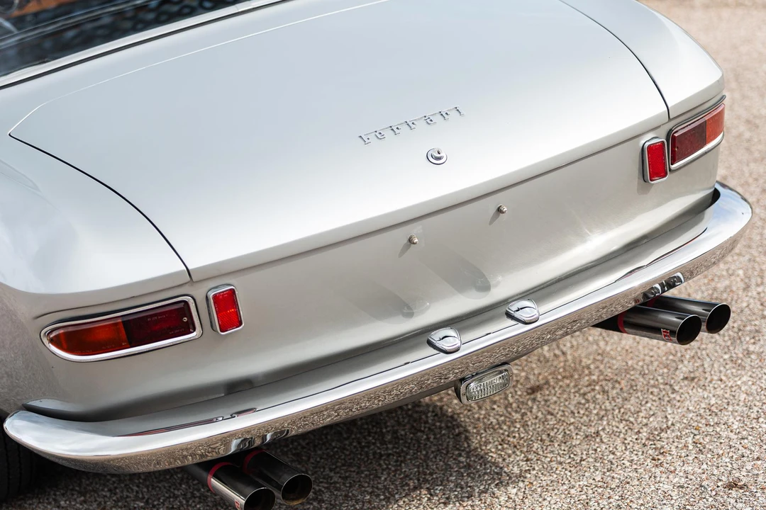 1965 Ferrari 330 GT 2+2 - Image 20 of 31