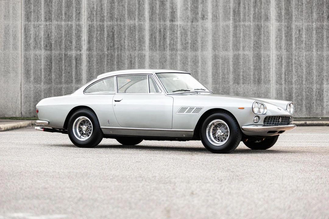 1965 Ferrari 330 GT 2+2 - Image 9 of 31