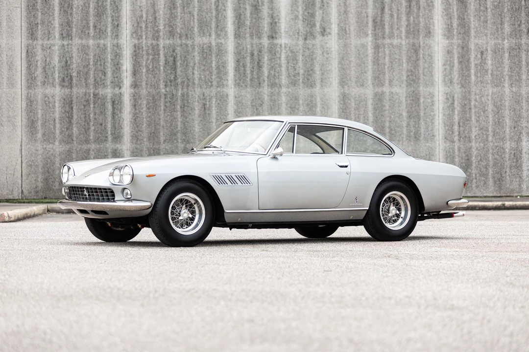 1965 Ferrari 330 GT 2+2 - Image 3 of 31