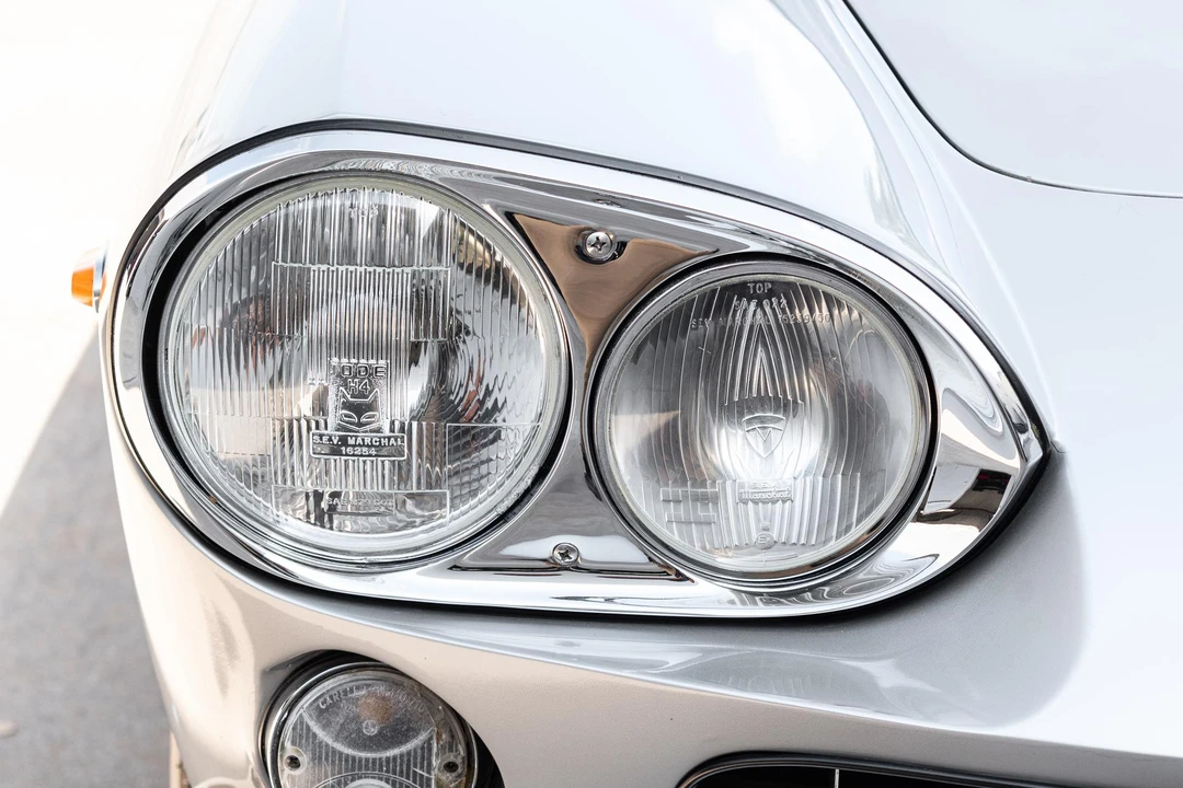 1965 Ferrari 330 GT 2+2 - Image 14 of 31