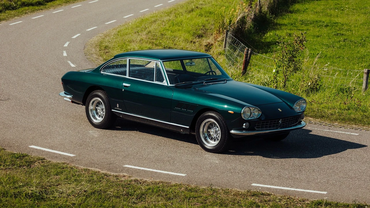1965 Ferrari 330 GT 2+2 - Image 30 of 31