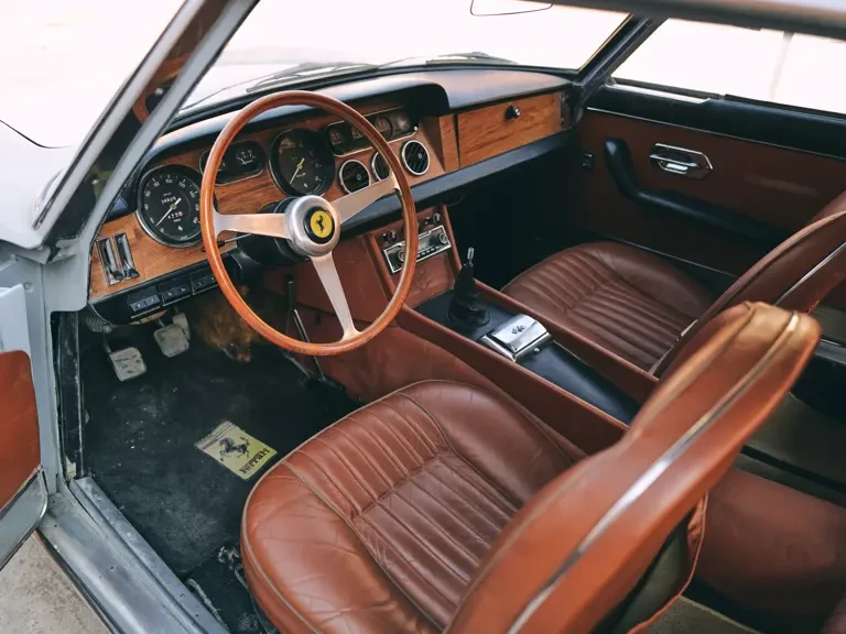 1965 Ferrari 330 GT 2+2 - Image 4 of 29