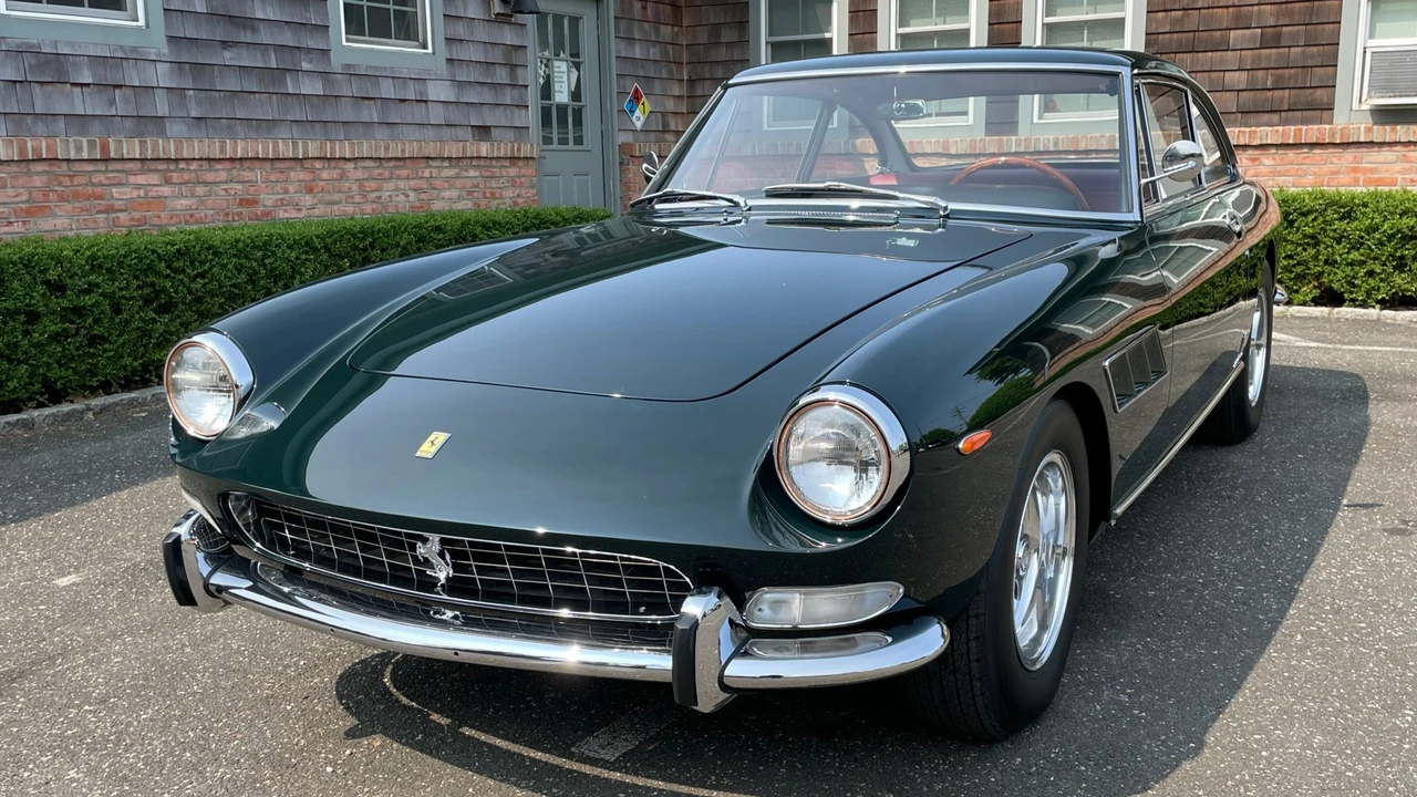 1965 Ferrari 330 GT 2+2 - Image 5 of 31