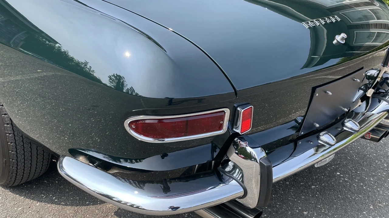 1965 Ferrari 330 GT 2+2 - Image 20 of 31