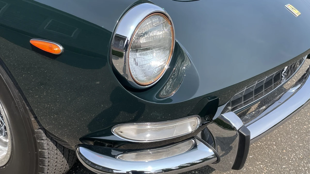 1965 Ferrari 330 GT 2+2 - Image 18 of 31