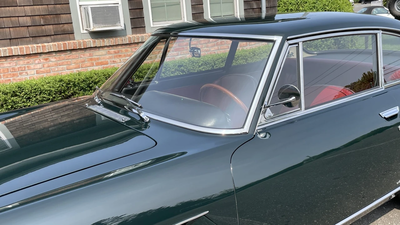 1965 Ferrari 330 GT 2+2 - Image 23 of 31