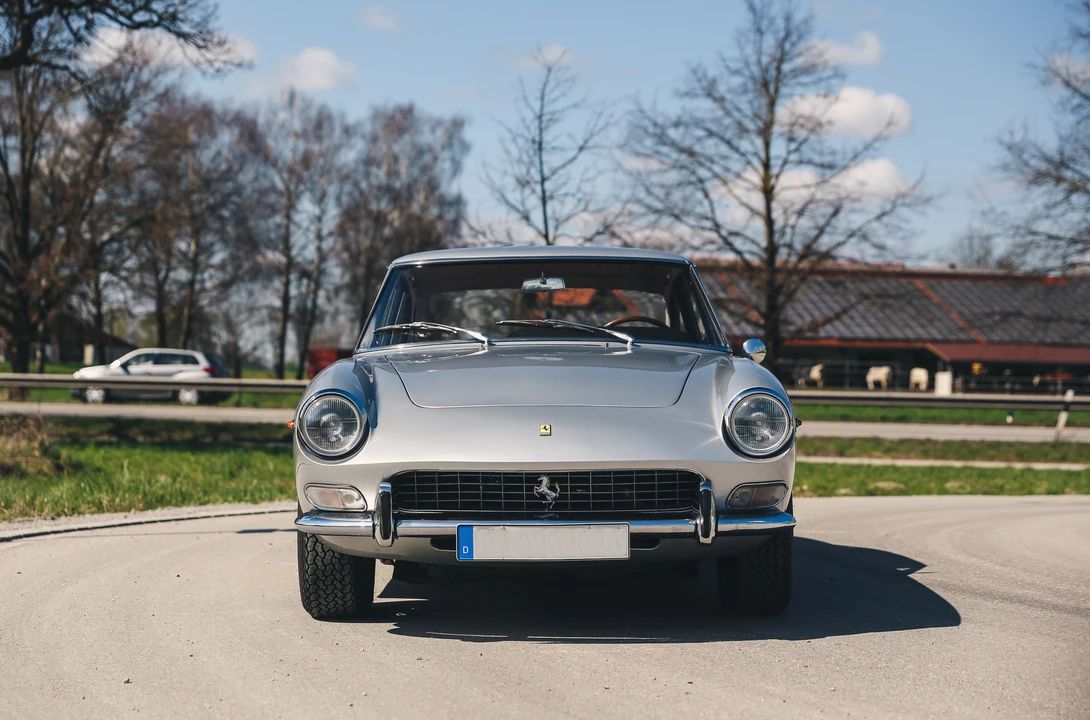 1965 Ferrari 330 GT 2+2 - Image 2 of 31