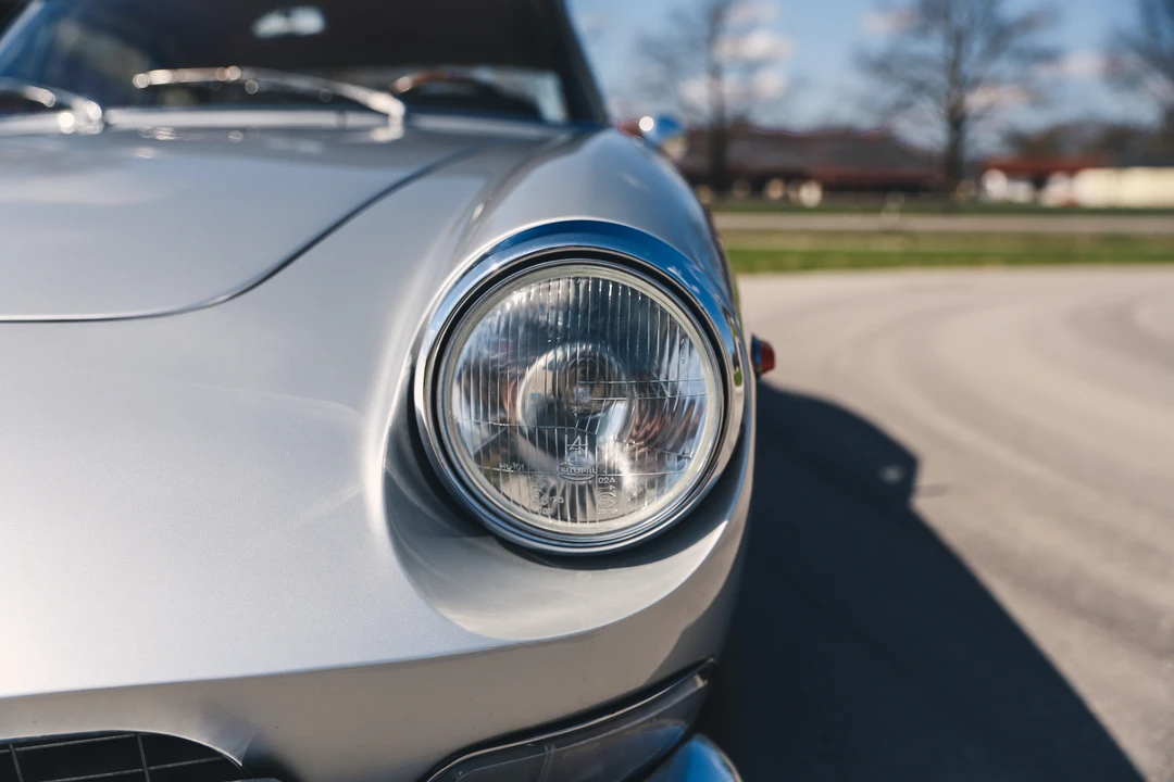 1965 Ferrari 330 GT 2+2 - Image 13 of 31