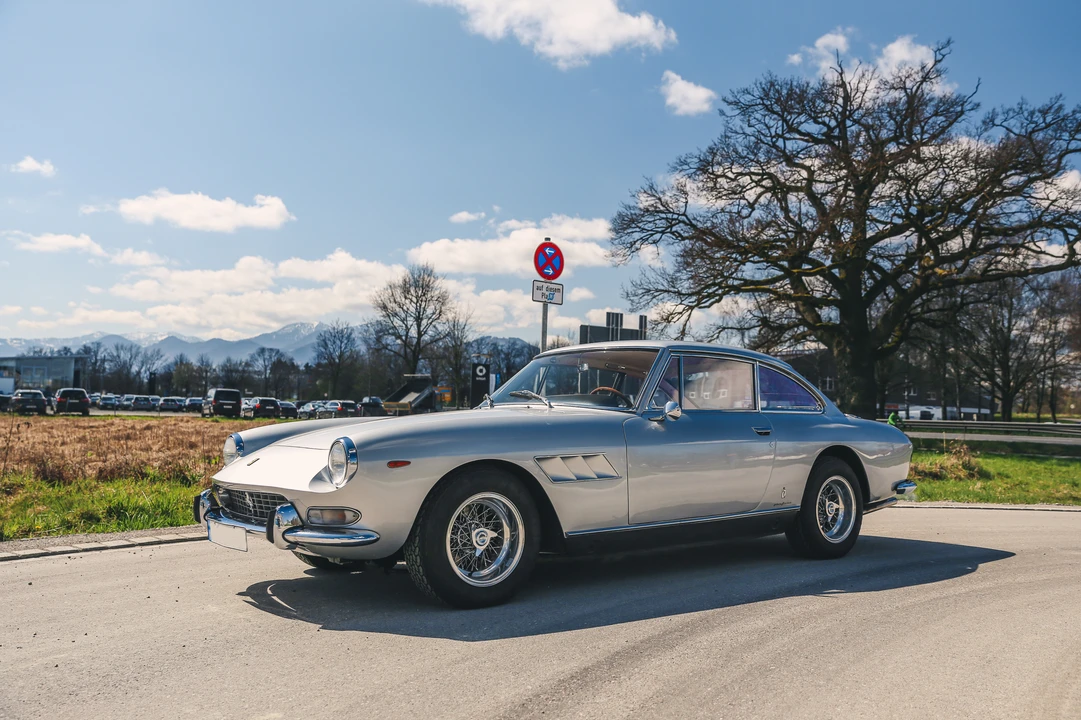 1965 Ferrari 330 GT 2+2 - Image 3 of 31