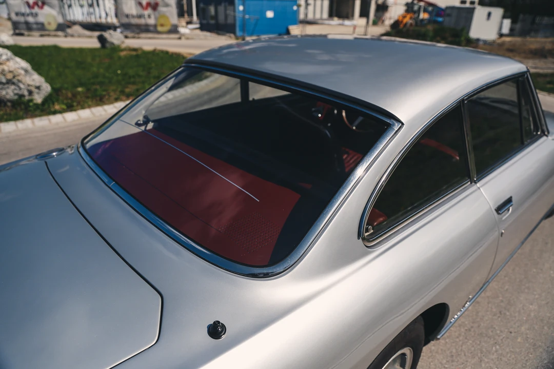 1965 Ferrari 330 GT 2+2 - Image 29 of 31
