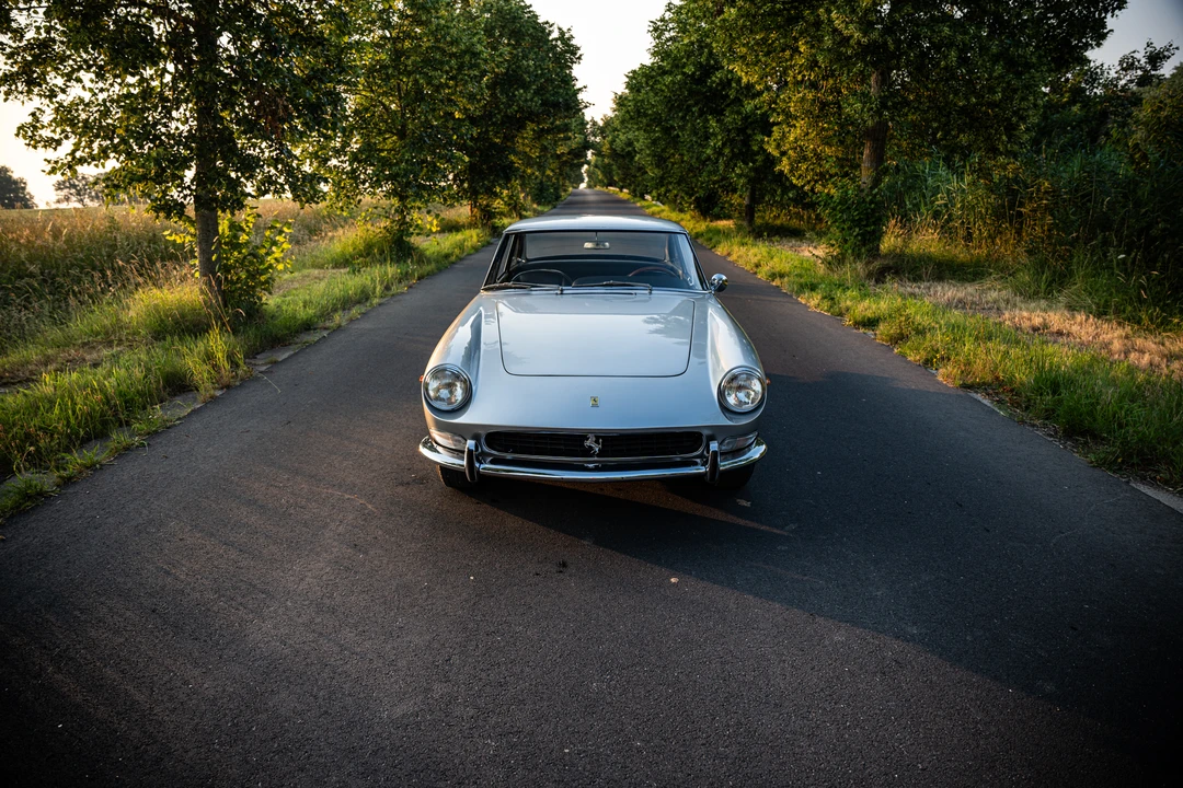 1965 Ferrari 330 GT 2+2 - Image 25 of 31