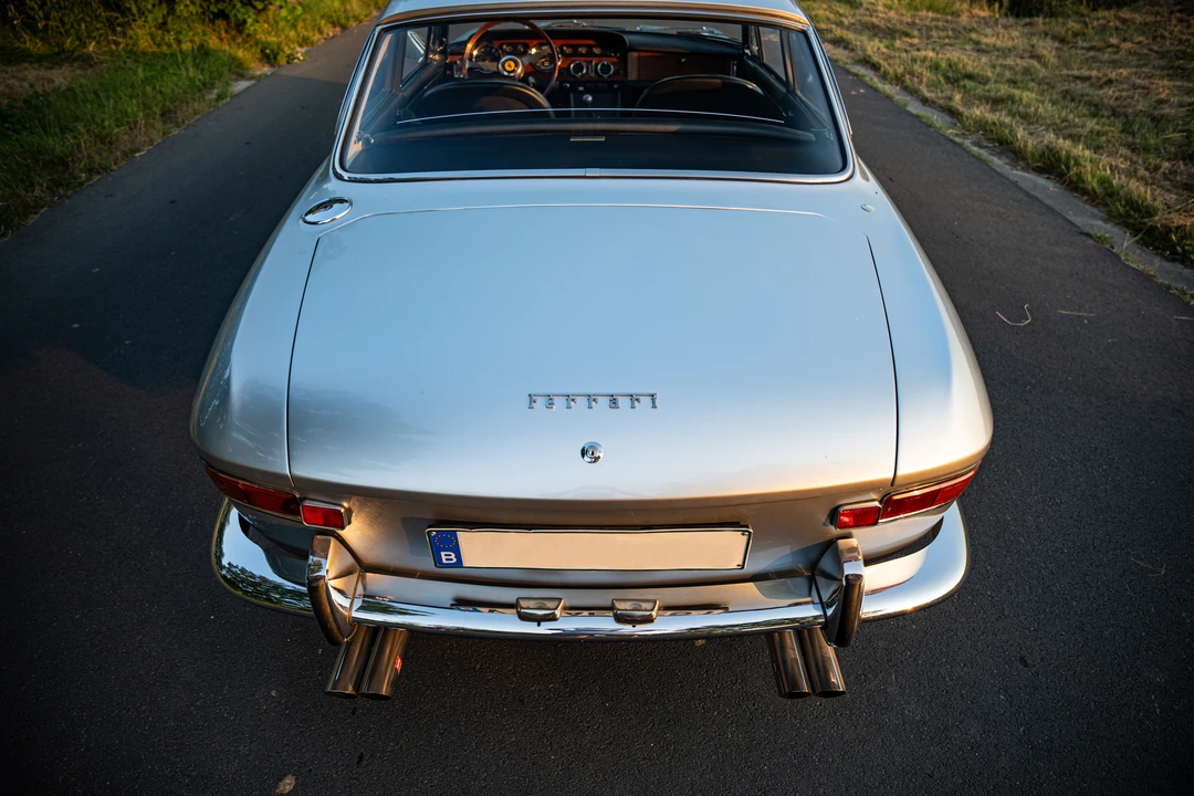 1965 Ferrari 330 GT 2+2 - Image 16 of 31