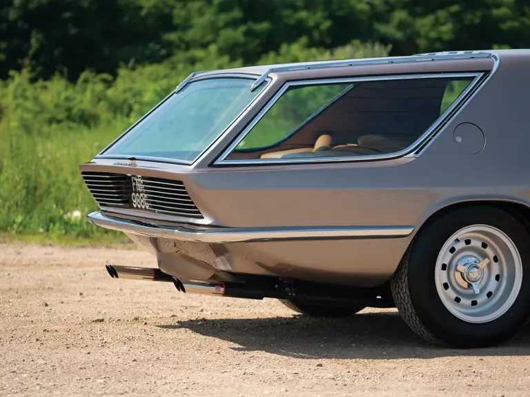 1965 Ferrari 330 GT 2+2 - Image 15 of 27