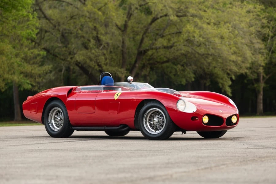 1965 Ferrari 330 GT 2+2 - Image 15 of 26