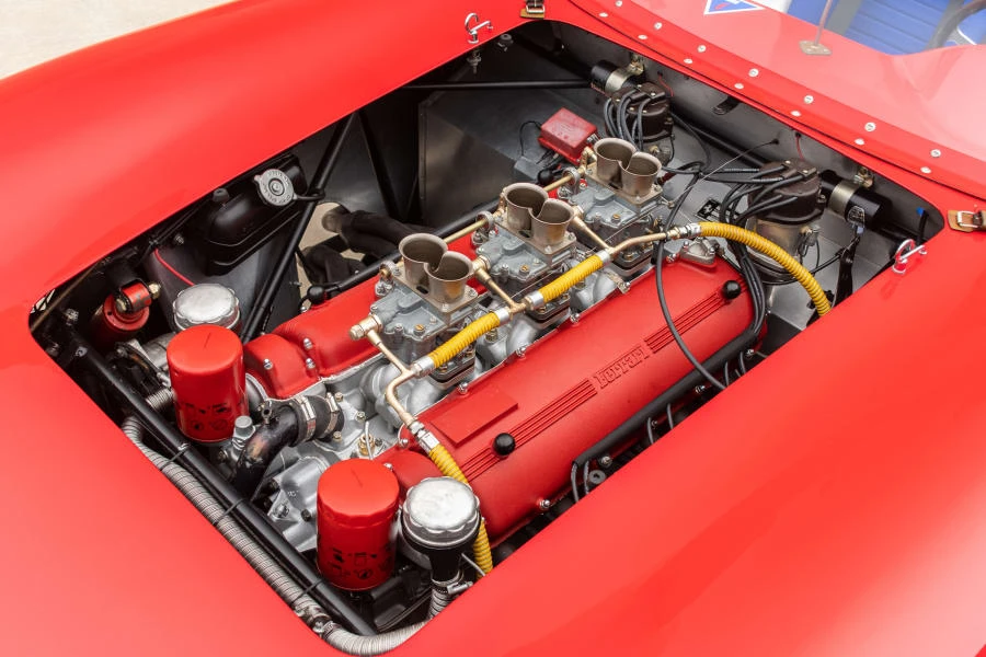 1965 Ferrari 330 GT 2+2 - Image 11 of 26