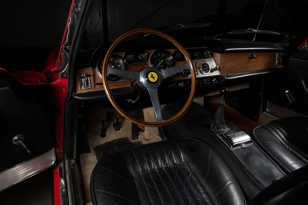 1965 Ferrari 330 GT 2+2 - Image 6 of 31