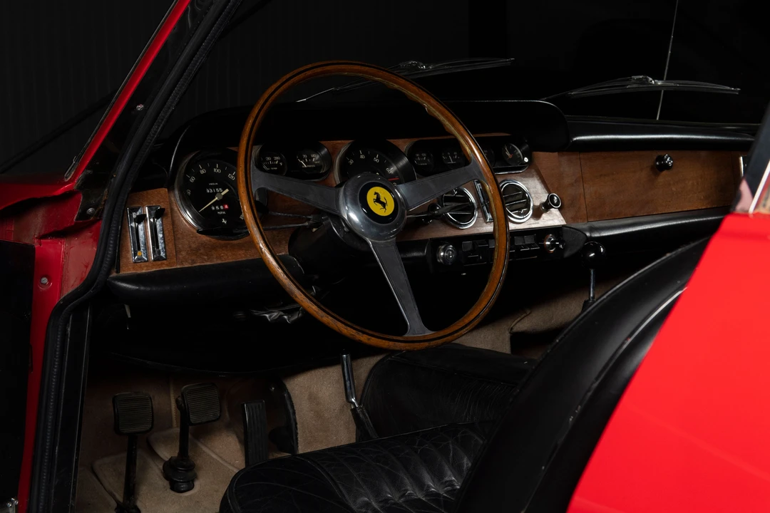 1965 Ferrari 330 GT 2+2 - Image 5 of 31