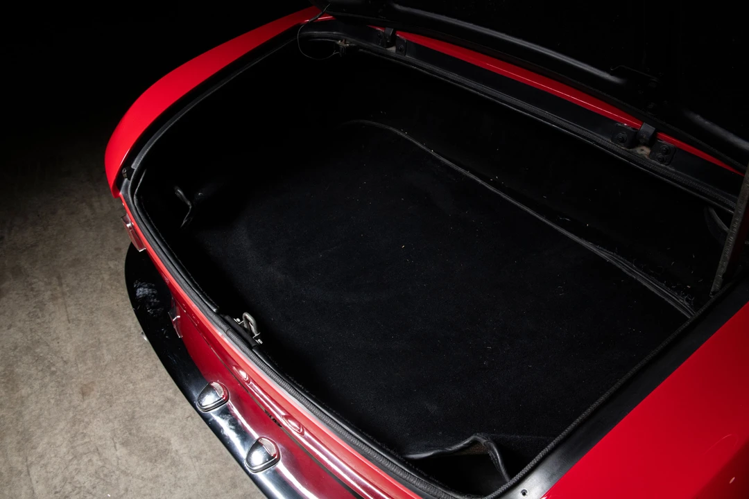 1965 Ferrari 330 GT 2+2 - Image 31 of 31