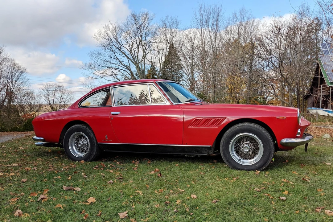 1965 Ferrari 330 GT 2+2 - Image 5 of 31