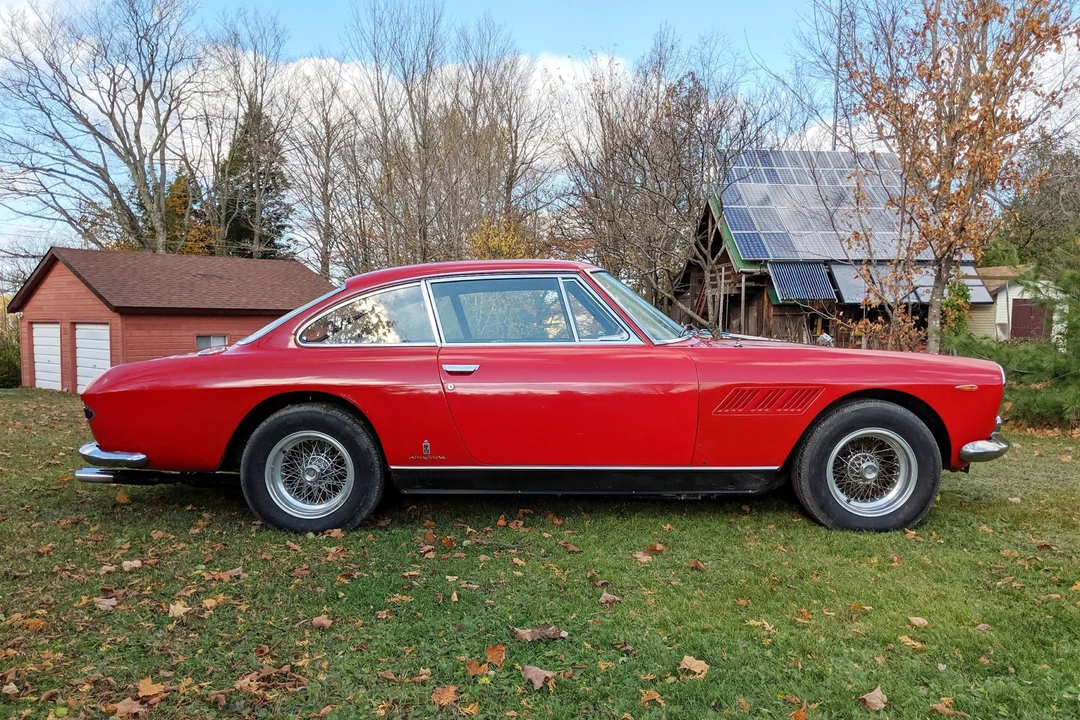 1965 Ferrari 330 GT 2+2 - Image 6 of 31