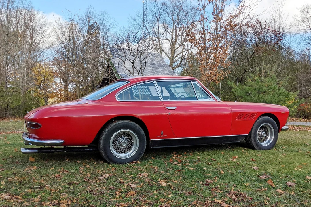 1965 Ferrari 330 GT 2+2 - Image 7 of 31