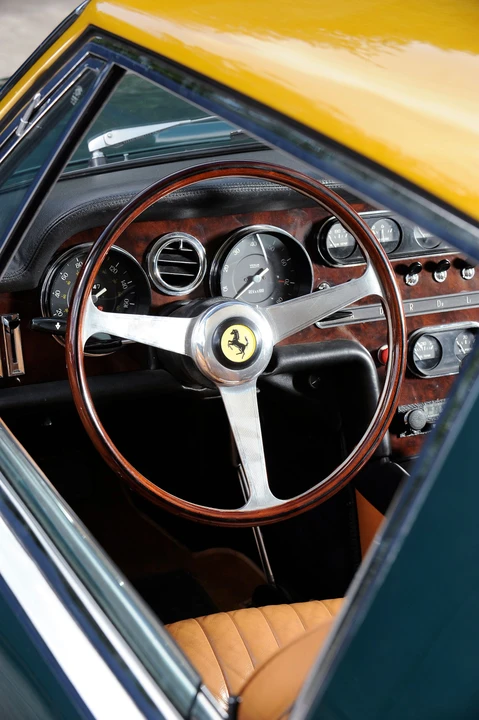 1965 Ferrari 330 GT 2+2 - Image 10 of 21