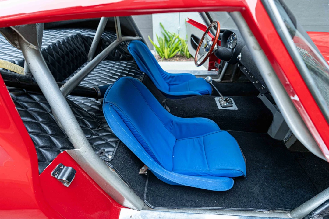 1965 Ferrari 330 GT 2+2 - Image 27 of 31